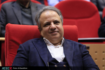 دریافت نشان سه پژوهش توسط دکتر باصولی؛ معاون آموزشی جهاددانشگاهی