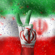 نقش تعیین‌کننده اراده و حضور مردم در شکل‌گیری و تداوم نظام جمهوری اسلامی ایران